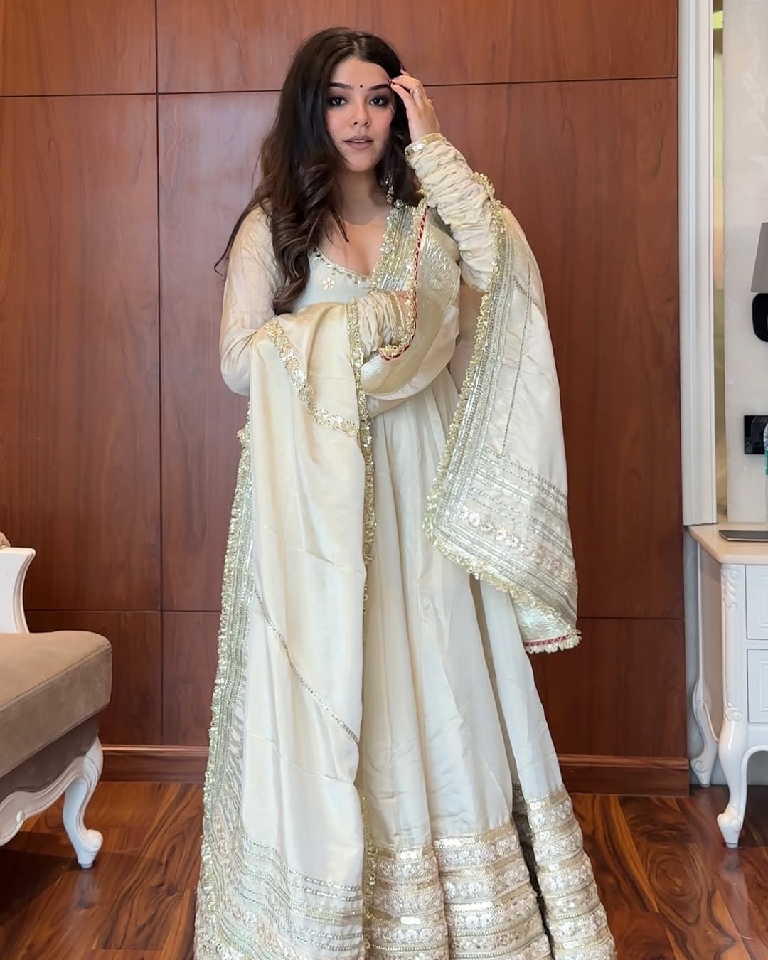 Mumtaz Stunning Anarkali Set