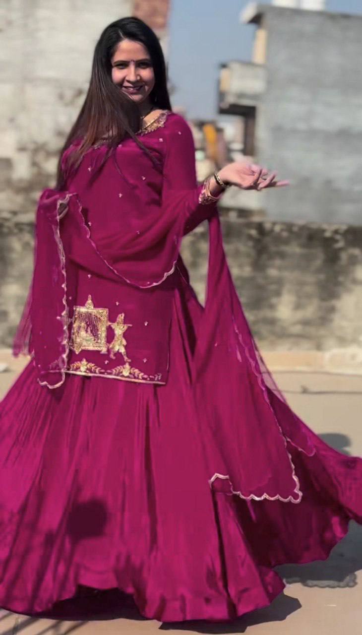 Meher's Classic Look Embroidered Bids Hand Work Set