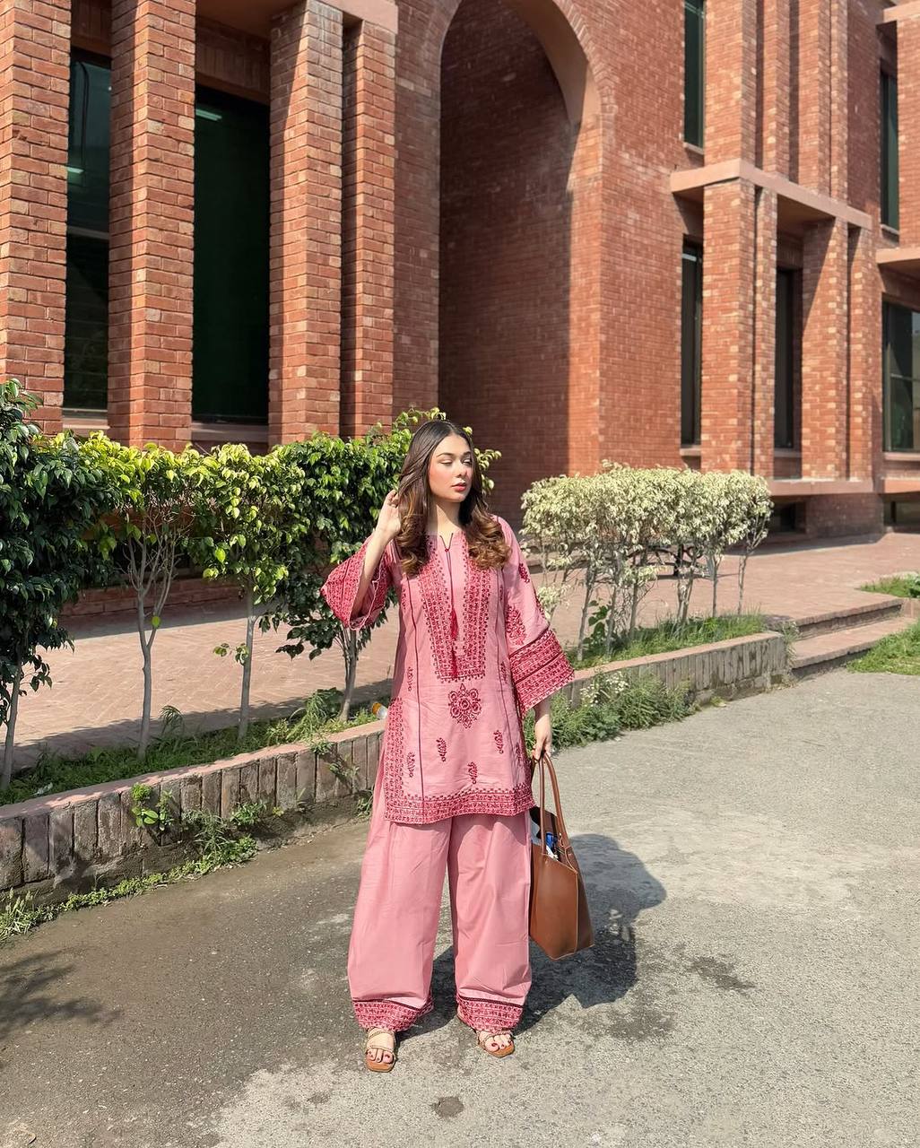 Rose Riwaayat Designer Heavy Cotton Salwar Suit Set
