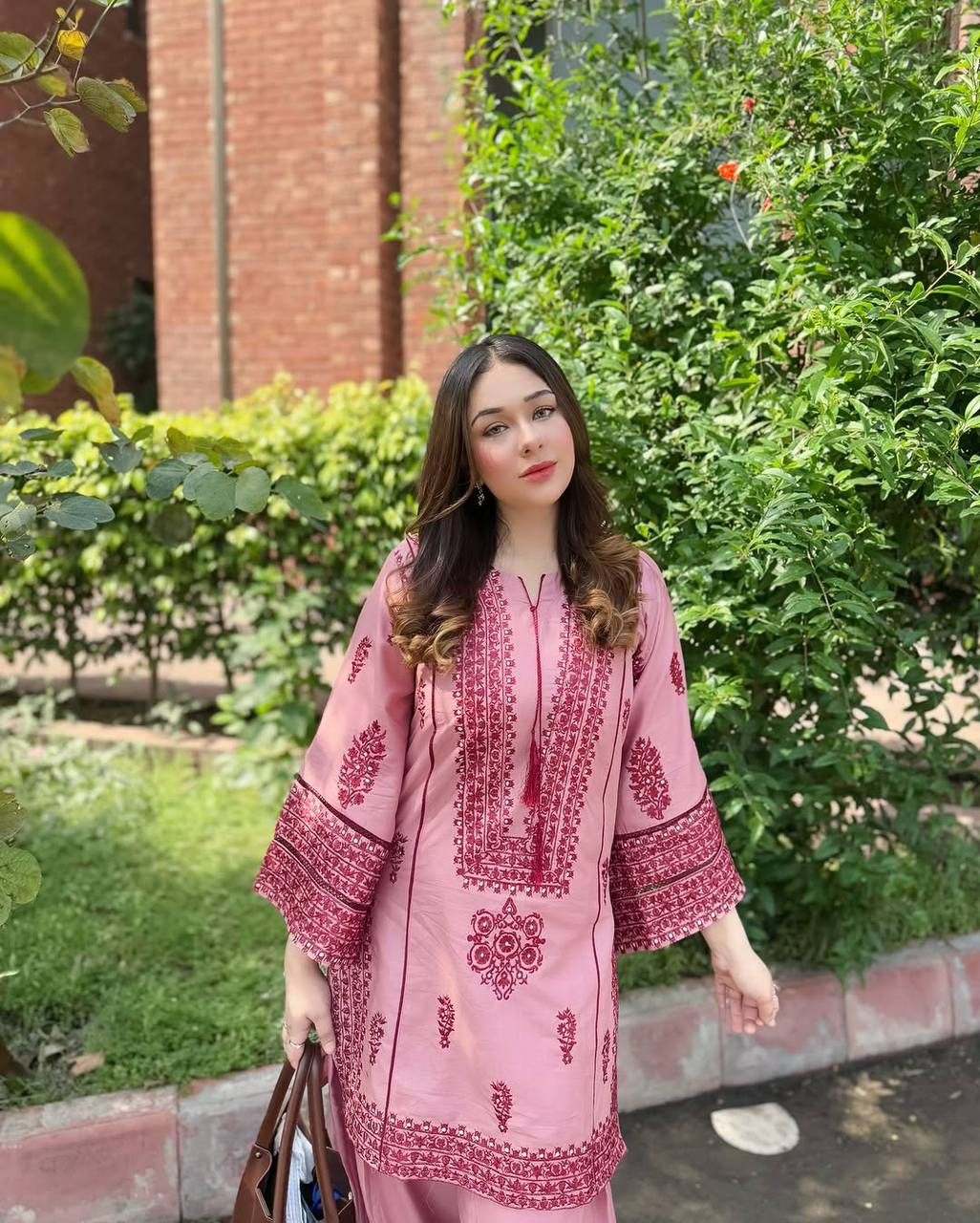 Rose Riwaayat Designer Heavy Cotton Salwar Suit Set