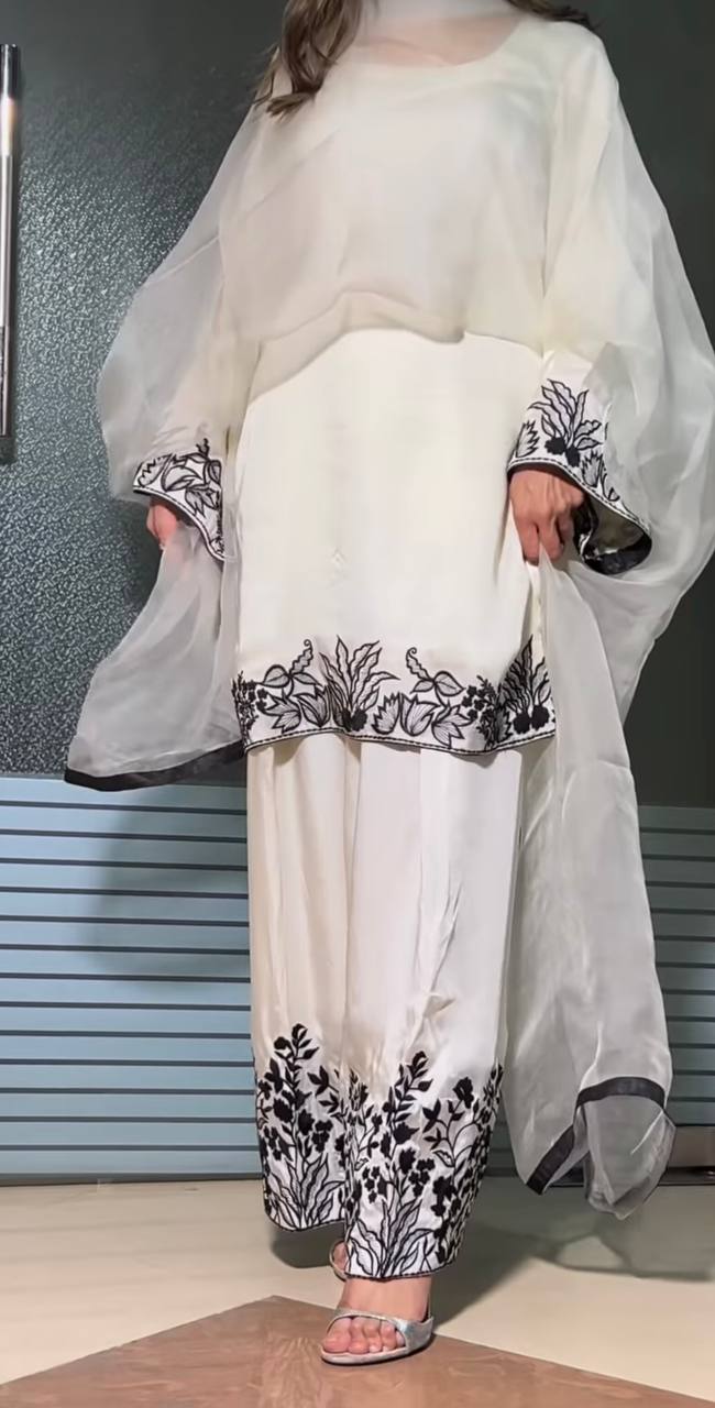 Yashfa Designer Party Wear Look Pretty Salwar Set