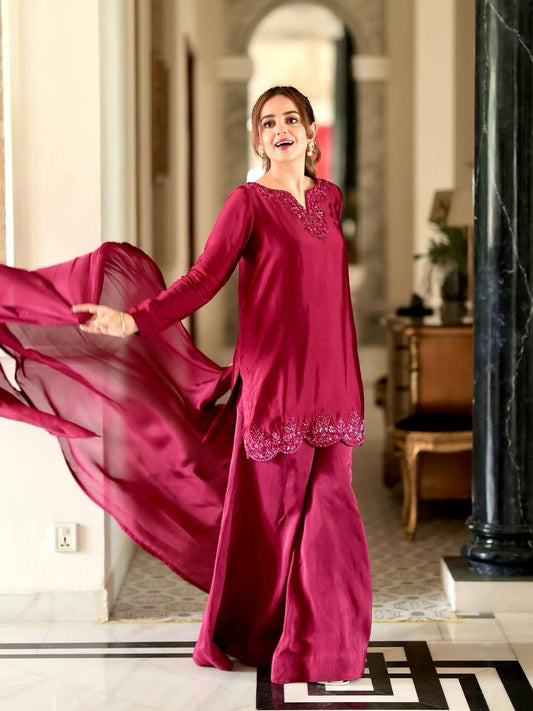 Zahira in Maroon Havy Franch Crep  Pretty Suit Set