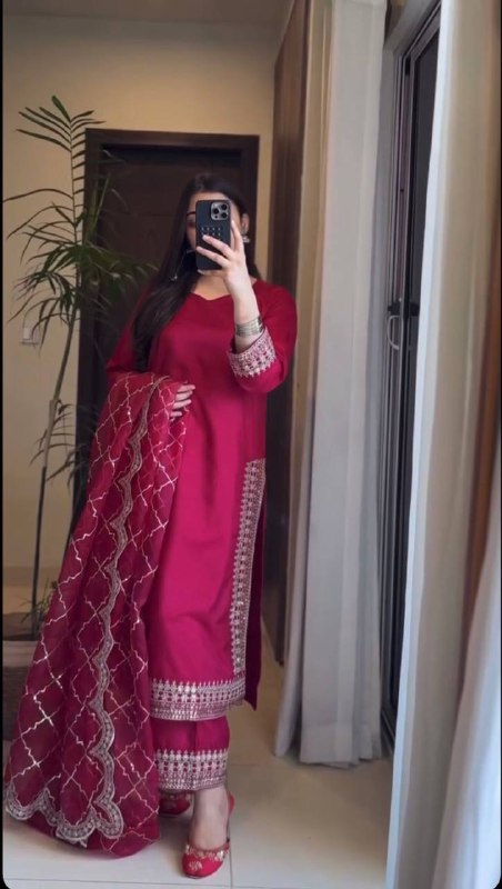 Meher Scarlet Shine Classic Handwork Suit
