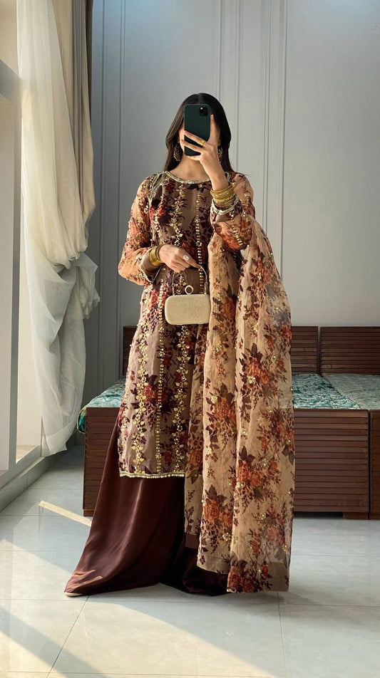 Vintage Bloom Floral Heavy Embroidered Kurta Set