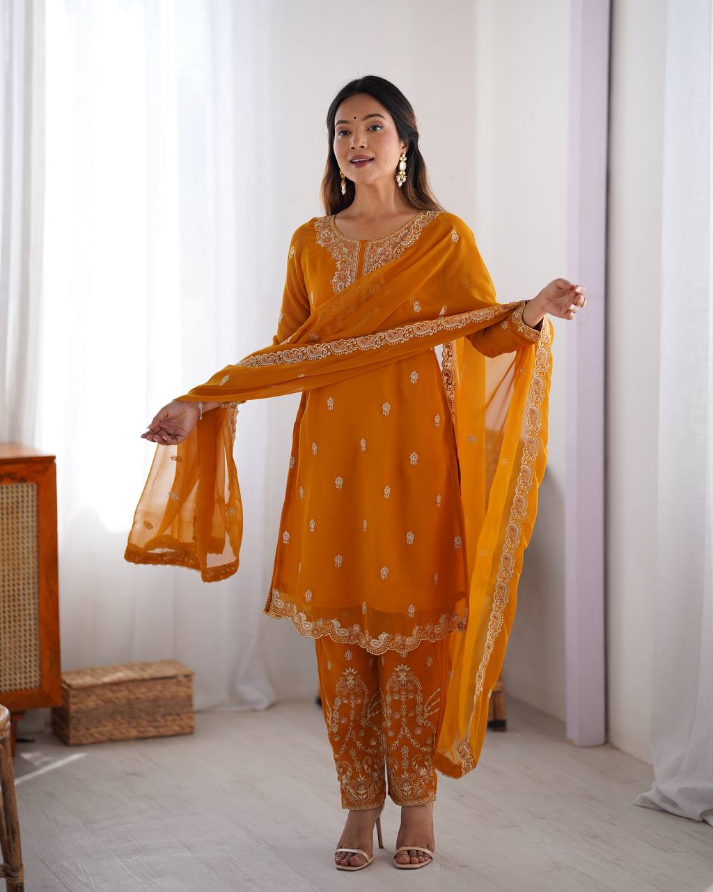 Gulzaar Shine The Royal Patiala Ensemble Suit Set