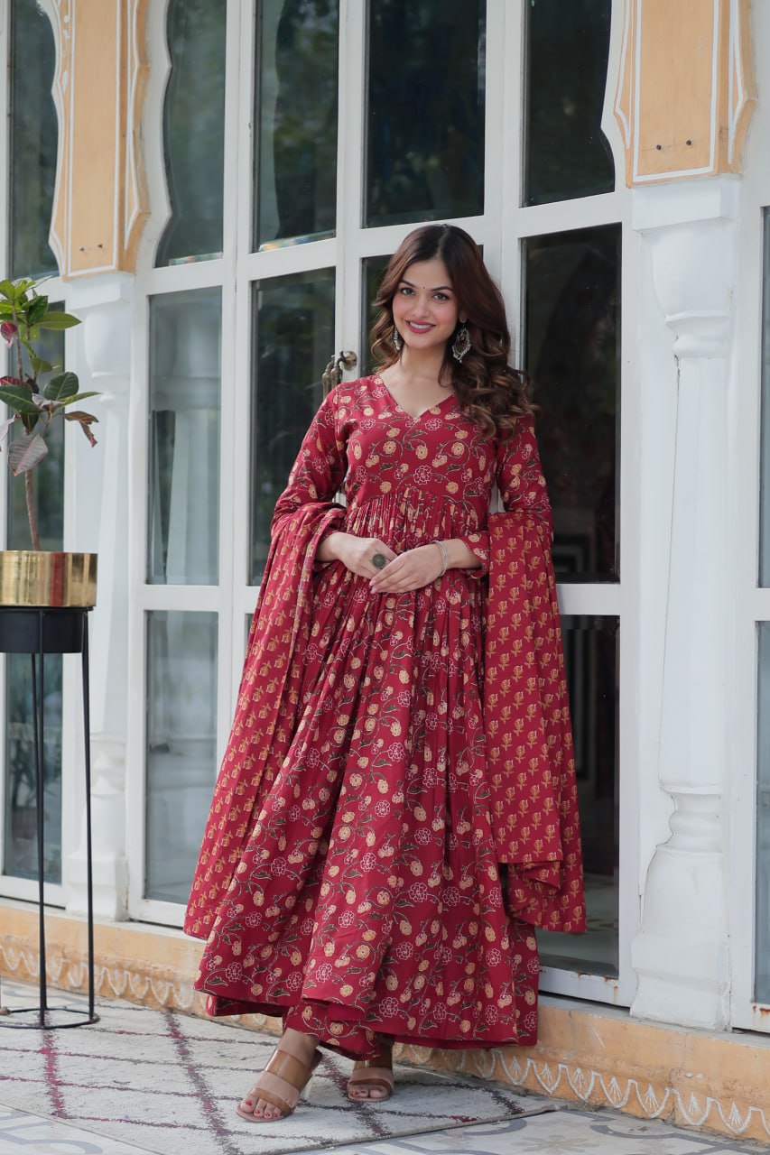 Diya Beige Cotton Suit Set