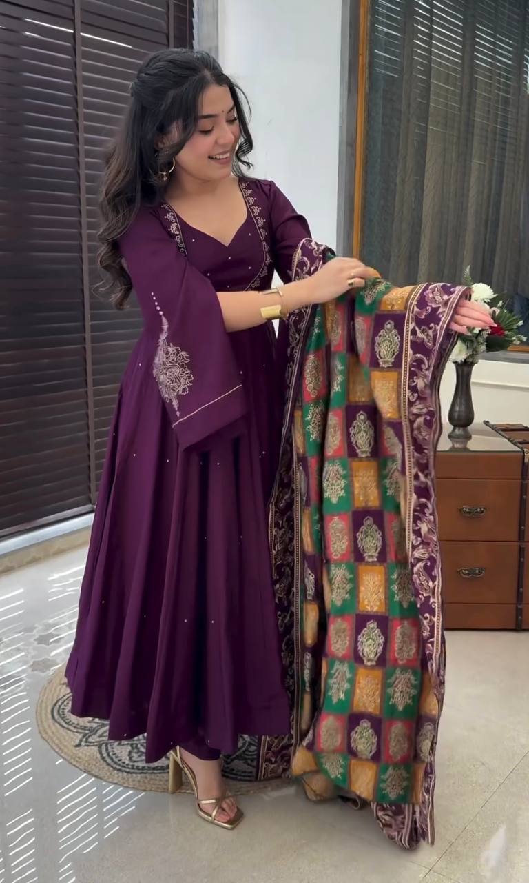 fuchsia embroidered suit set
