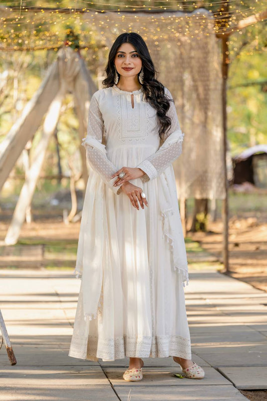 Zainab White crepe suit set