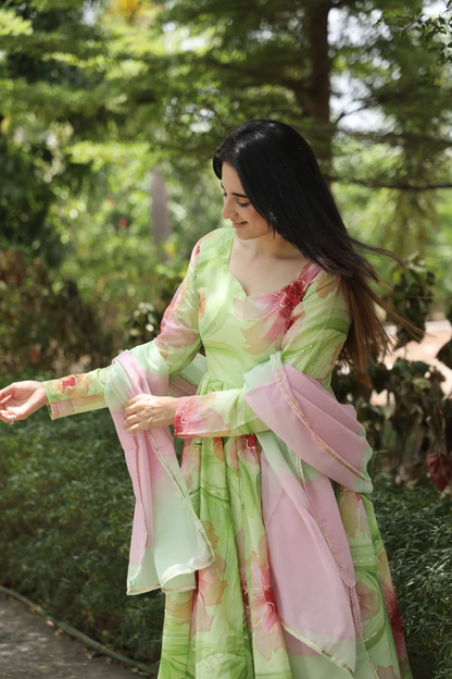 Breezy and Beautiful Pista Coloured Floral Prints for a Fresh Look TD-07