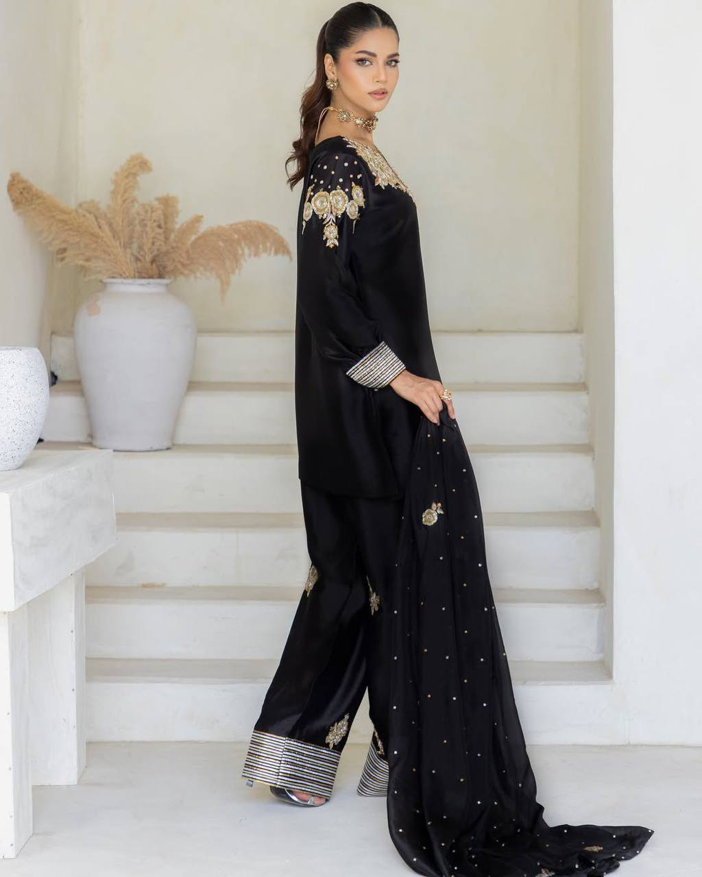 Aayat’s Royal Noir Look Black Palazzo Set