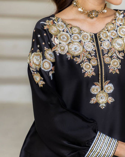 Aayat’s Royal Noir Look Black Palazzo Set