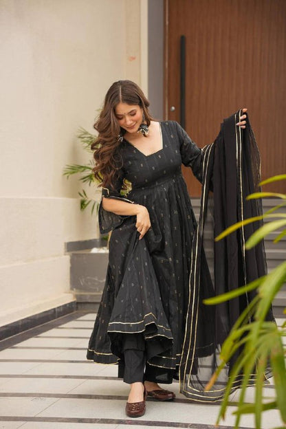 Zinara New  Black Maslin Suit Set