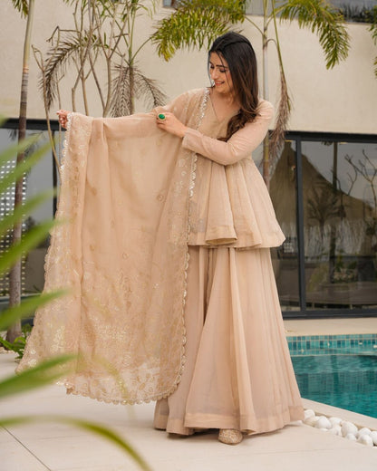 Naaznin Golden Sand Elegant Kurta Set