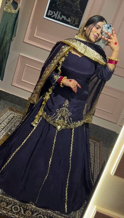 Kamakshee Natural Crep Silk Lehenga Set