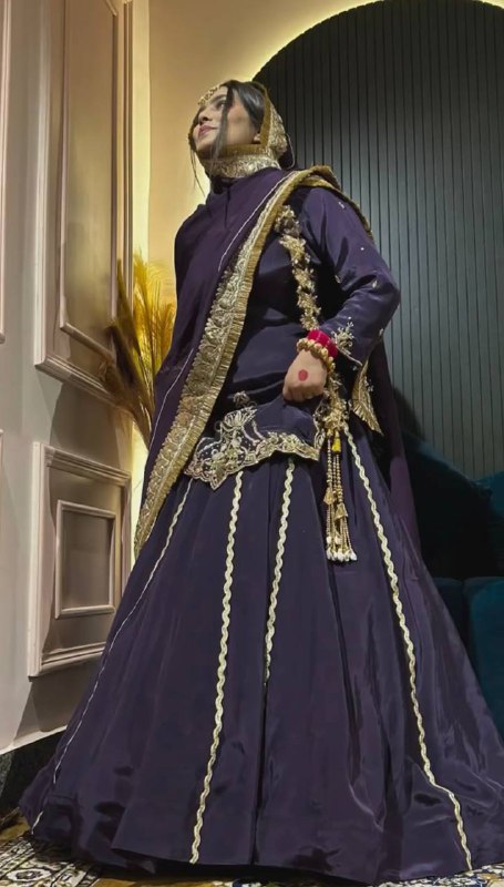 Kamakshee Natural Crep Silk Lehenga Set