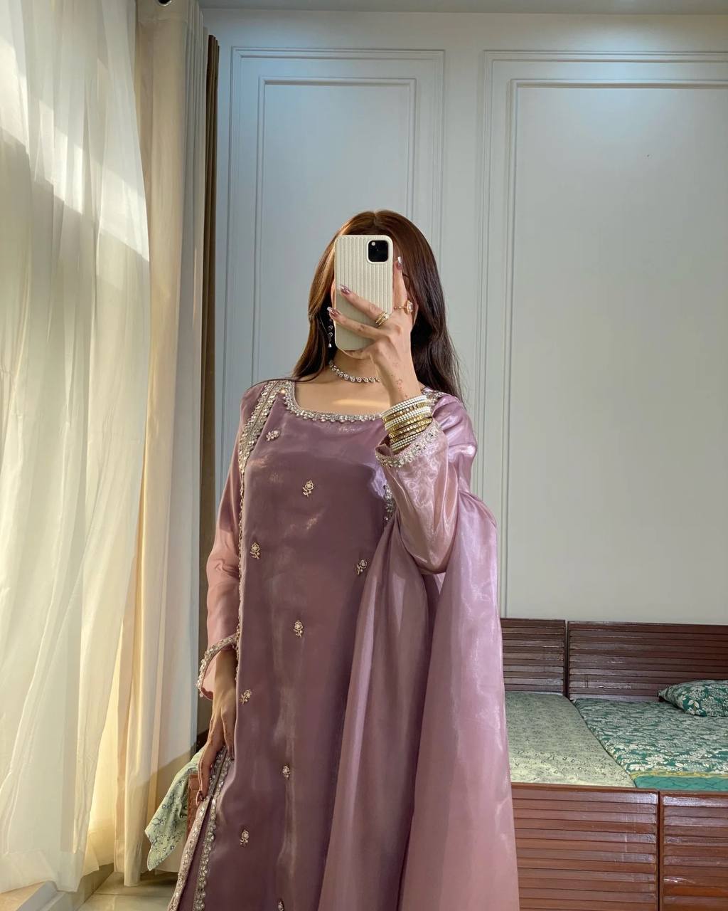 Zariya Designer  Party Wear Look Pur jimmy choo Silk Top Plazzo  Suit Set