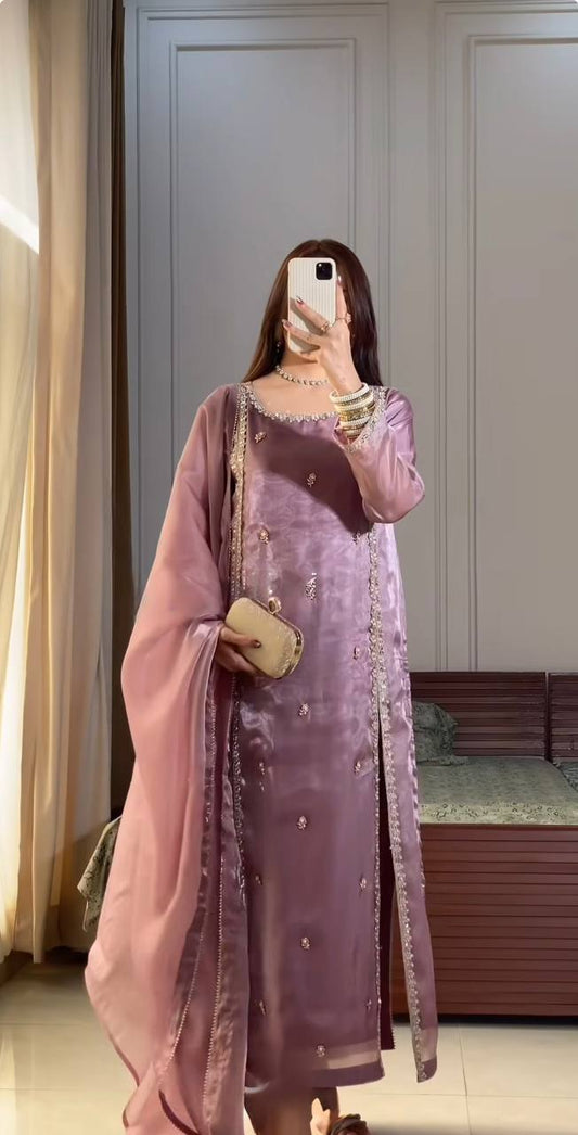 Zariya Designer  Party Wear Look Pur jimmy choo Silk Top Plazzo  Suit Set