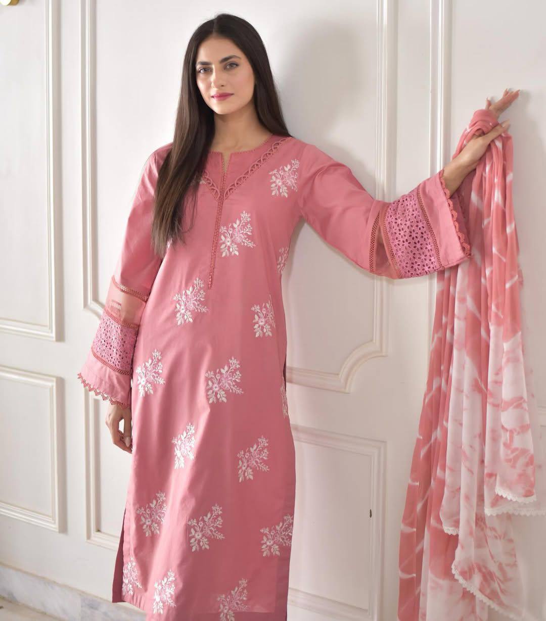 Eshani Roman Silk Fabric Top And Pant With Silver Chiffon Dupatta