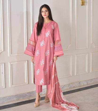Eshani Roman Silk Fabric Top And Pant With Silver Chiffon Dupatta
