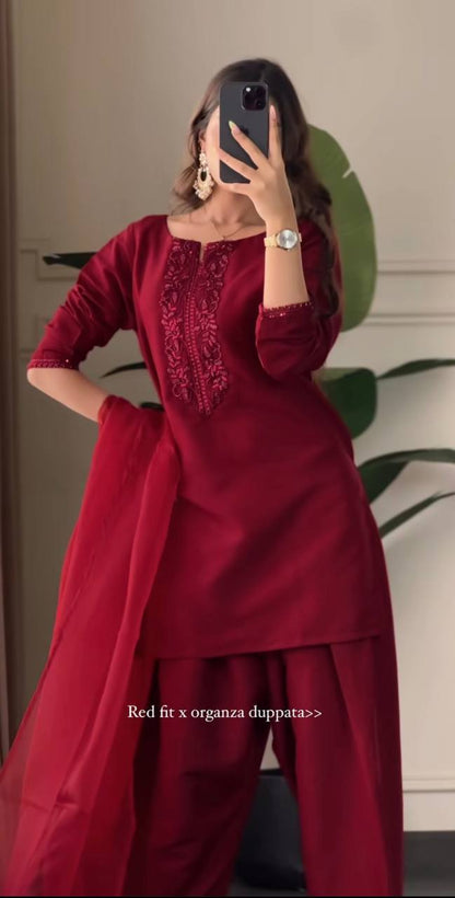 Ziyaara Beautiful  Blooming  Red Party Wear Suit Set