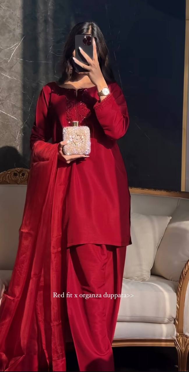 Ziyaara Beautiful  Blooming  Red Party Wear Suit Set