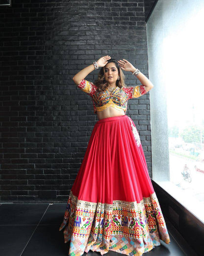 MUSLIN COTTON DESIGNER PRINTED LAHENGA CHOLI WITH REAL MIRROR WORK