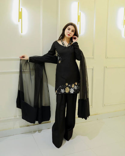 Kiyara Black Luxe Party Wear Natural Crep Suit Set