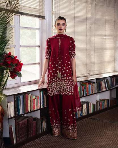 Falaknaz Glow  Roman Silk  beautifully  Palazzo Sut Set