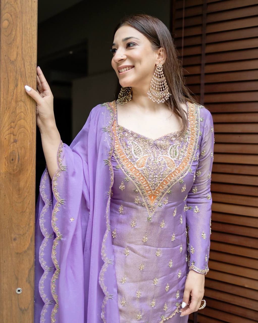 Gulnaar Grace  Magenta Sharara Set