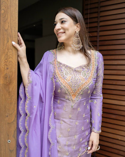 Gulnaar Grace  Magenta Sharara Set