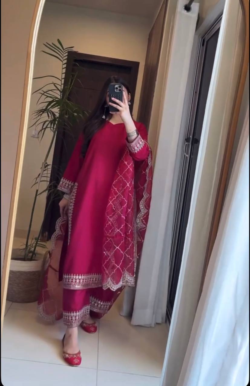 Meher Scarlet Shine Classic Handwork Suit