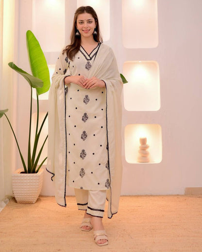 Siya White Bloom  Sophisticated Contrast Suit
