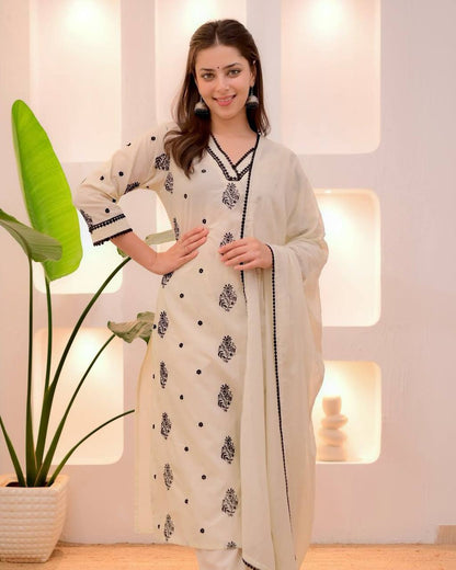 Siya White Bloom  Sophisticated Contrast Suit
