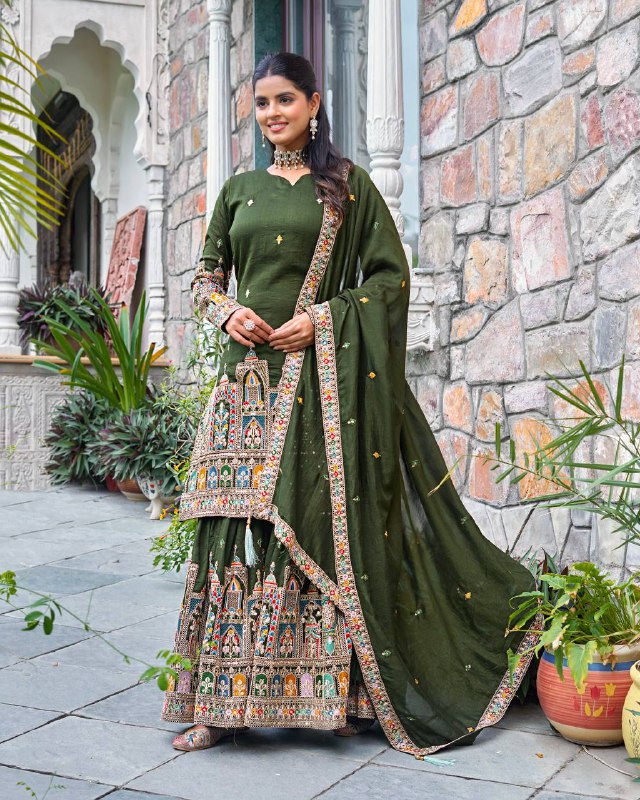 Reeva Royal Majesty Embroidered  Plazzo  Set