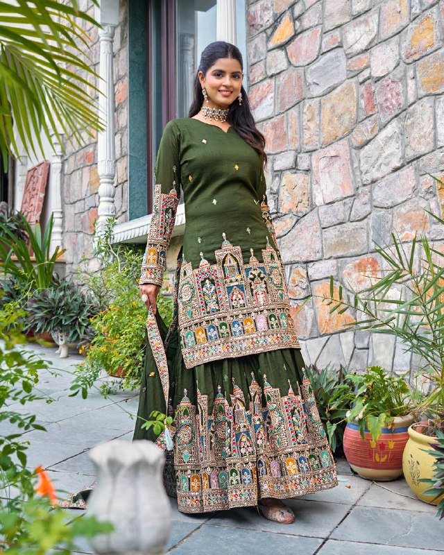 Reeva Royal Majesty Embroidered  Plazzo  Set