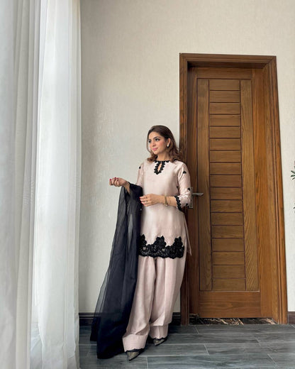 Blush Majesty Farsi Salwar Suit with Noir Hand Embroidery