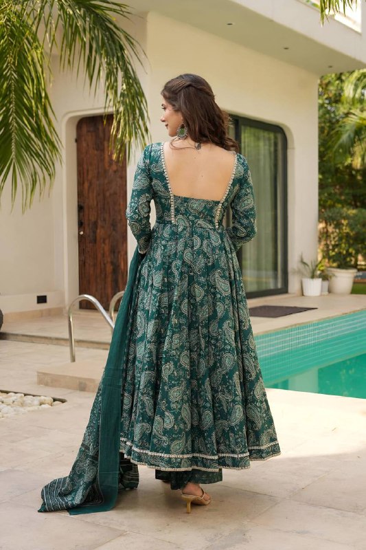 Yalina Beautiful Maslin Suit Set