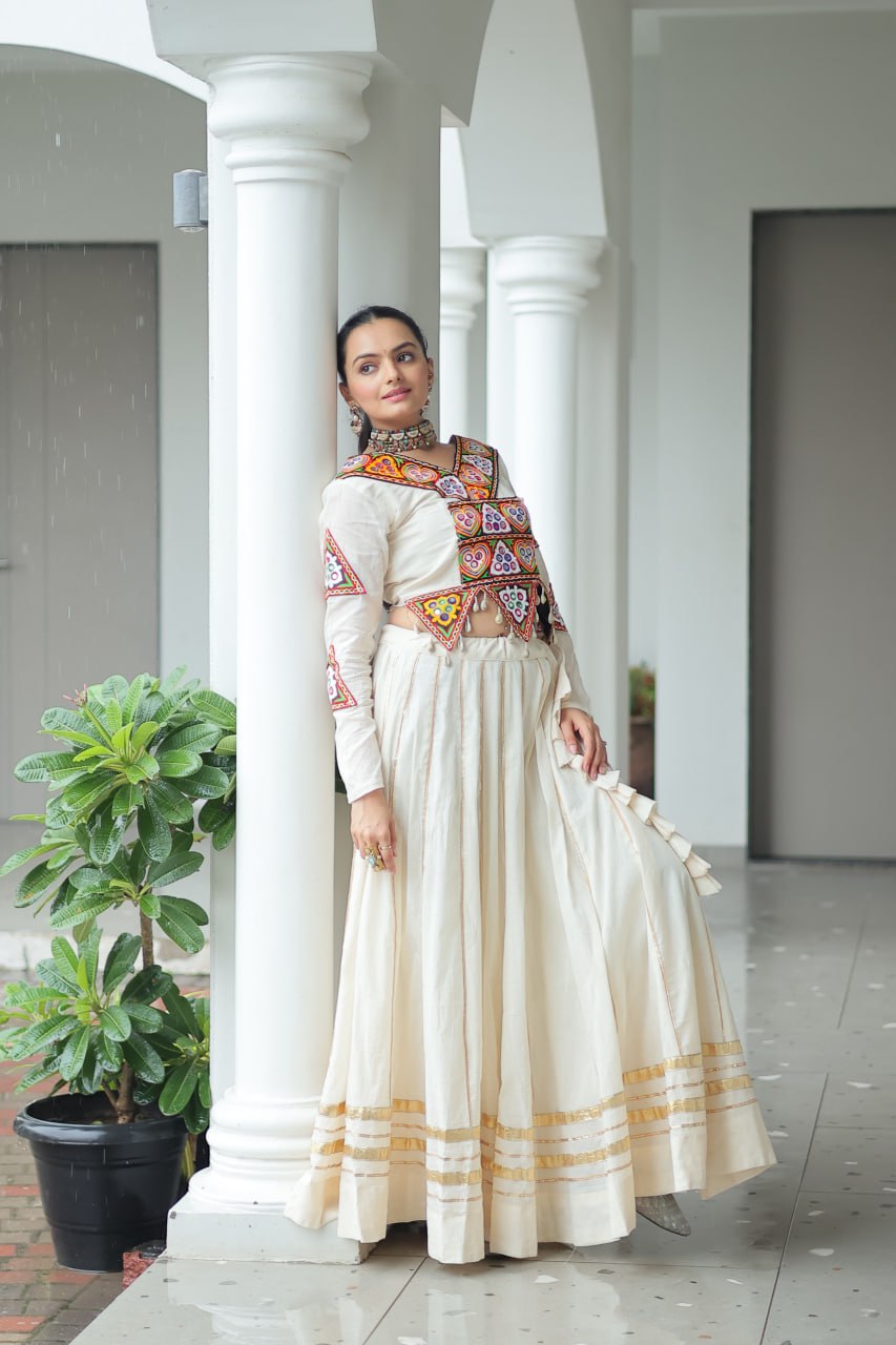 Ivory Rangat Kutchi Mirror Work Lehenga Set