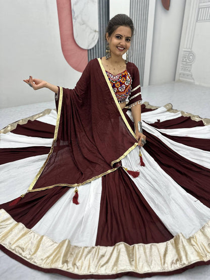 Neelvaani Ethnic Gujarati Embroidered Lehenga Choli Set