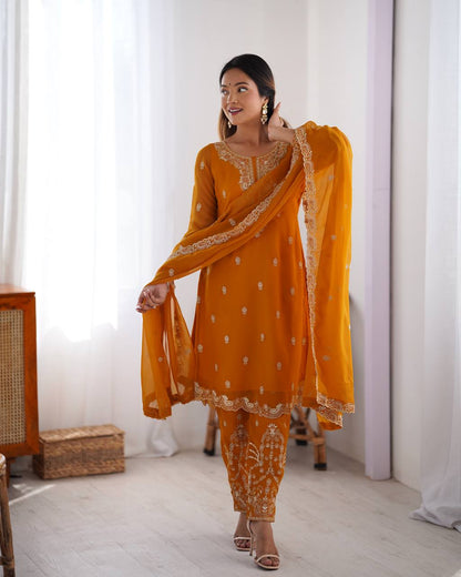 Gulzaar Shine The Royal Patiala Ensemble Suit Set