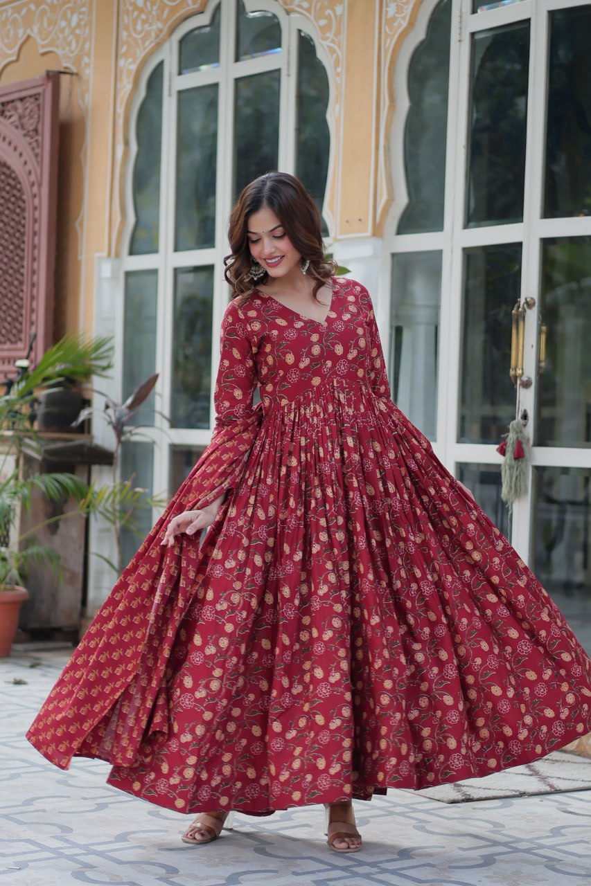 Diya Beige Cotton Suit Set