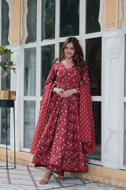 Diya Beige Cotton Suit Set