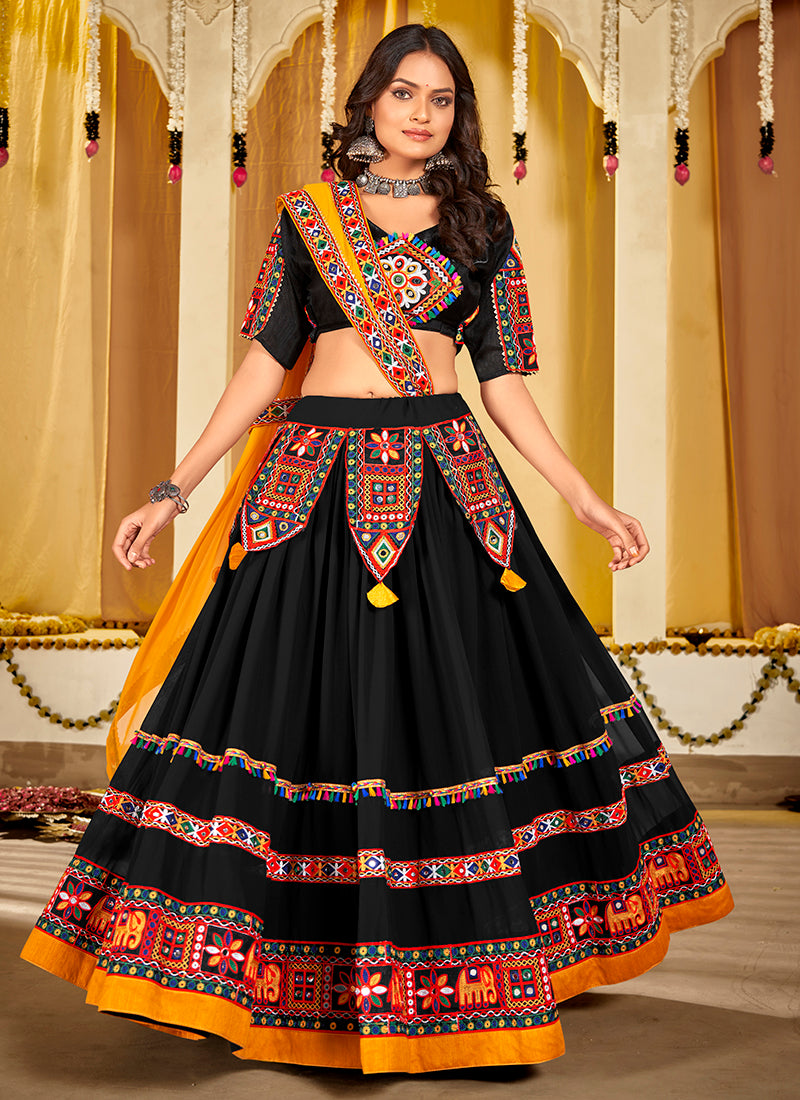 Suhani Black Beauty with Vibrant Kutchi Embroidery Gamthi