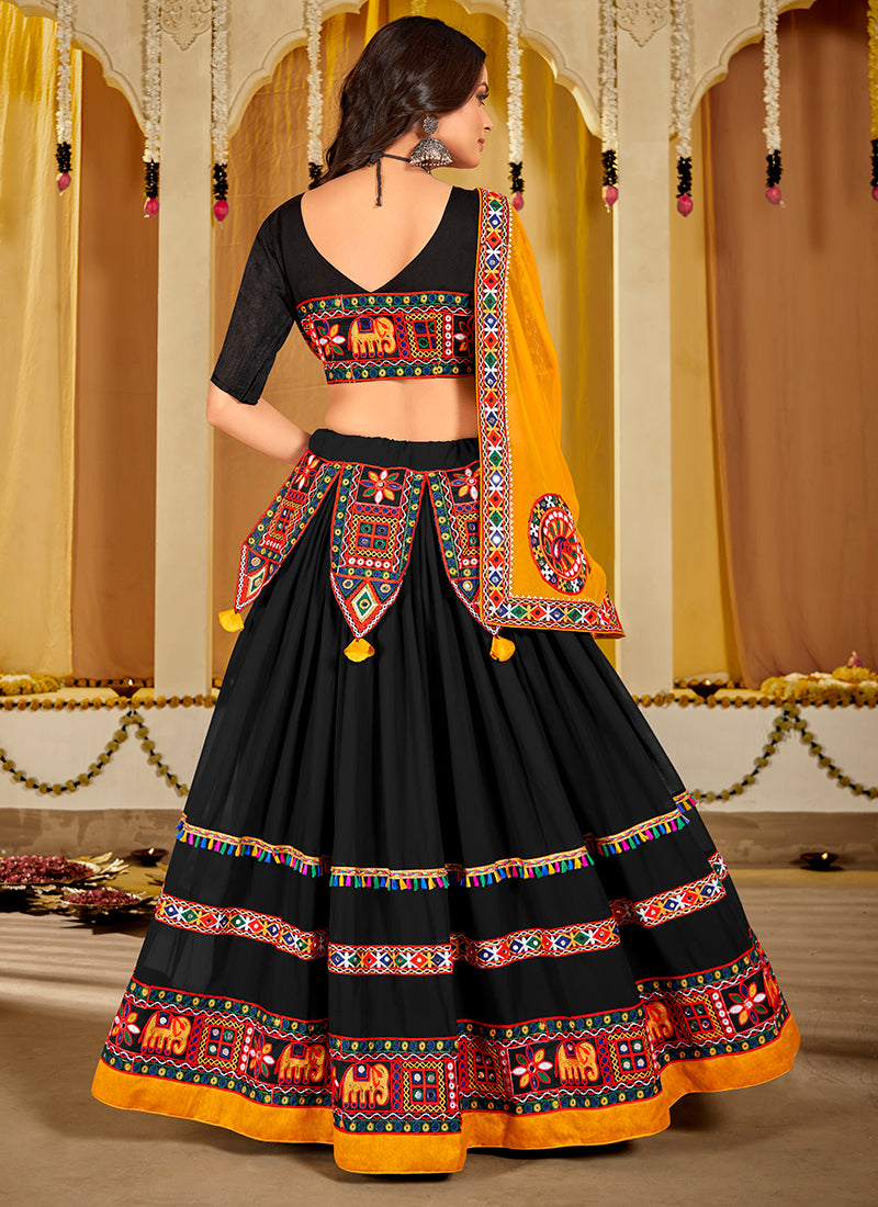 Suhani Black Beauty with Vibrant Kutchi Embroidery Gamthi