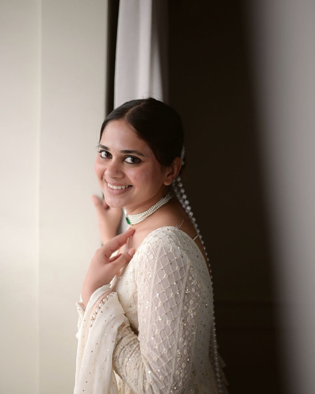 LAKHNAWI WHITE EMBROIDERED GEORGETTE ANARKALI SUIT SET