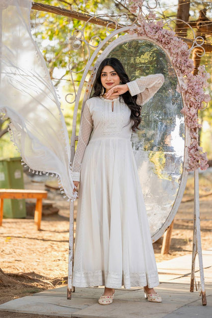 Zainab White crepe suit set