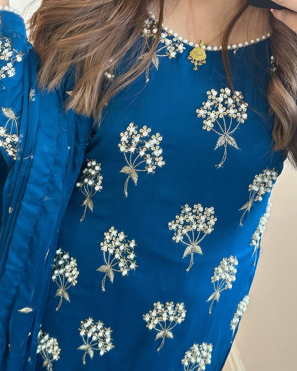 Luxurious Ethnic Kurta Suit Set