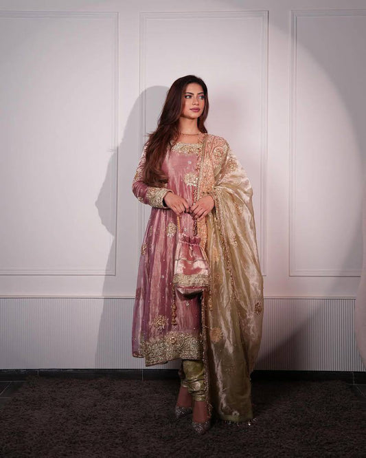 Sunehri Sitara A Golden Glow in Ornate Kurta Set