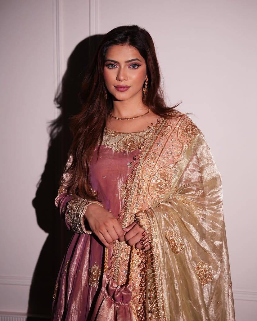 Sunehri Sitara A Golden Glow in Ornate Kurta Set