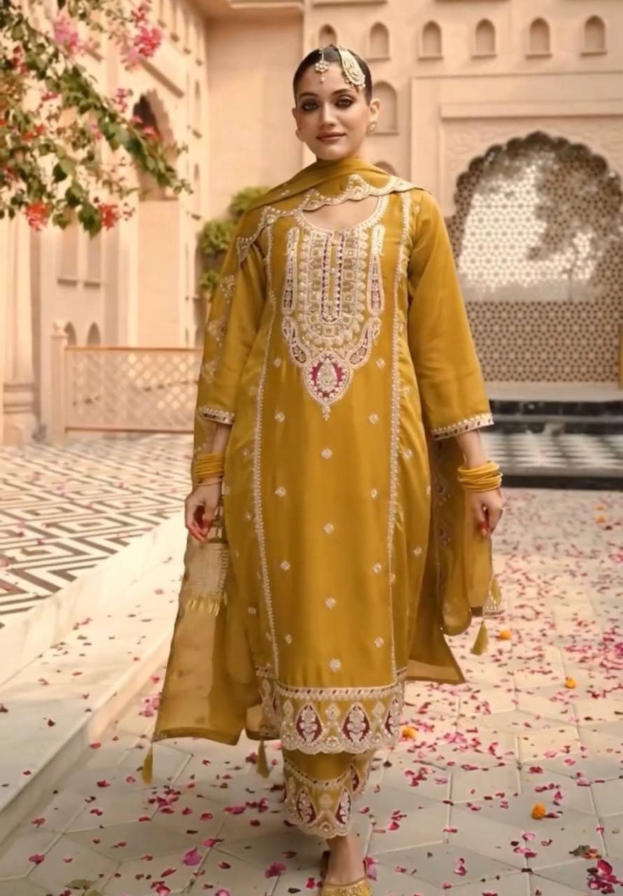 Malini Heavy Embroidered Kurta Set